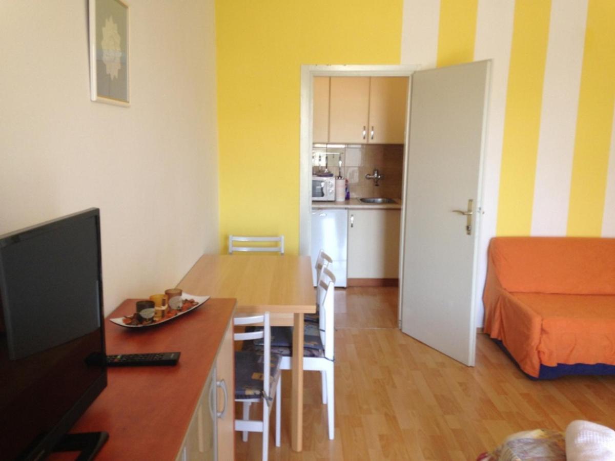 Apartman Alexandra Porec Esterno foto